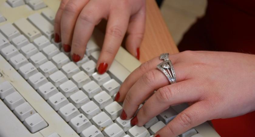 Chmieleński ośrodek kultury walczy o nowoczesną świetlicę multimedialną. Pomóż i zagłosuj!