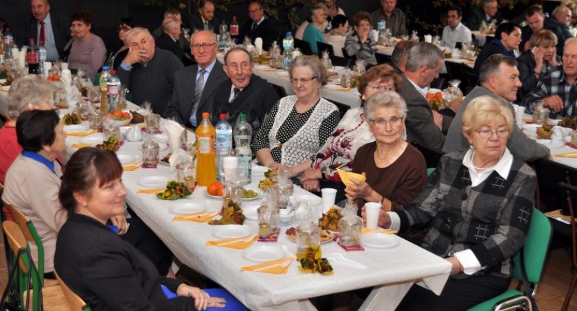 Chmielno. Seniorzy bawili się wspólnie i integrowali