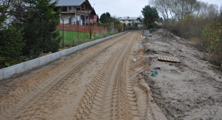 Trwa rozbudowa promenady wokół Jeziora Karczemnego