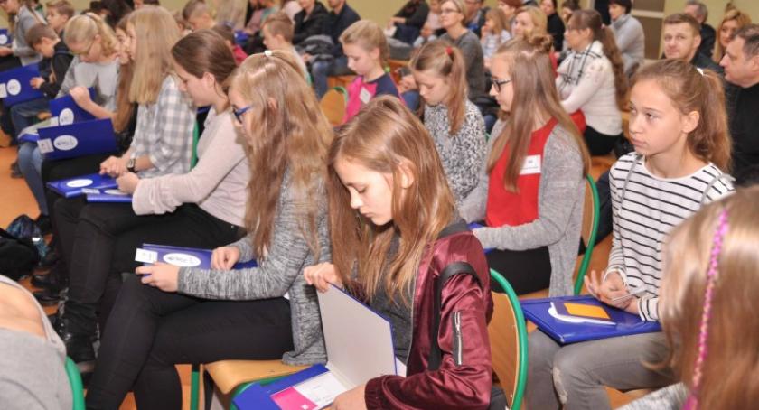 Są młodzi i zdolni - rozwijają swoje talenty dzięki projektowi kartuskiej Jedynki