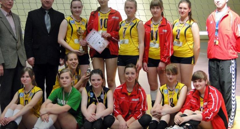 Triumf Chmielna w siatkarskiej gimnazjadzie