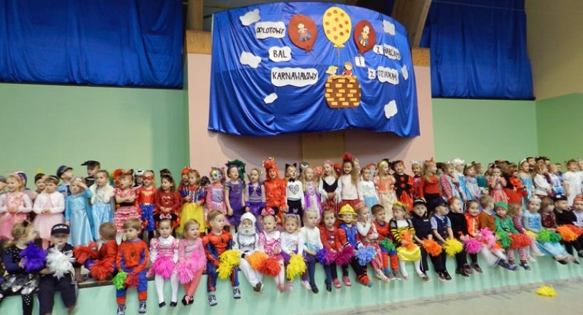 Przodkowo. Odlotowy bal karnawałowy z babciami i dziadkami