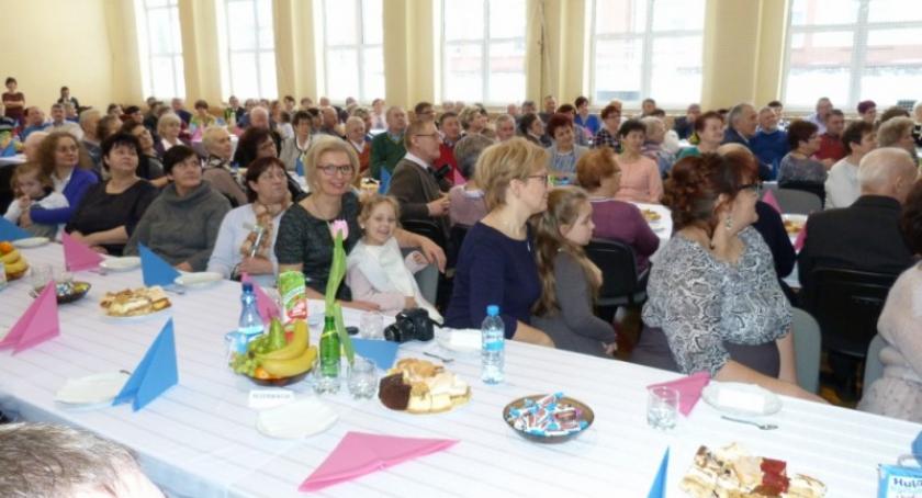 Dzień Babci i Dziadka w Zespole Szkół w Gowidlinie