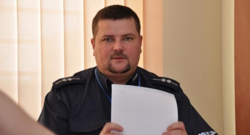 Wypadki od kuchni: policjant