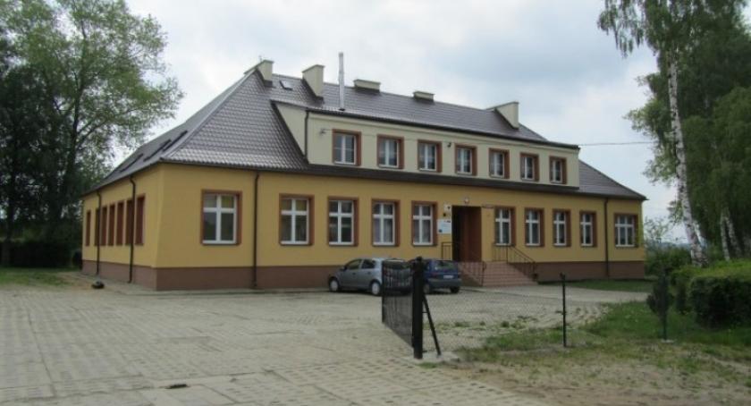 Rusza rozbudowa szkoły podstawowej w Kożyczkowie