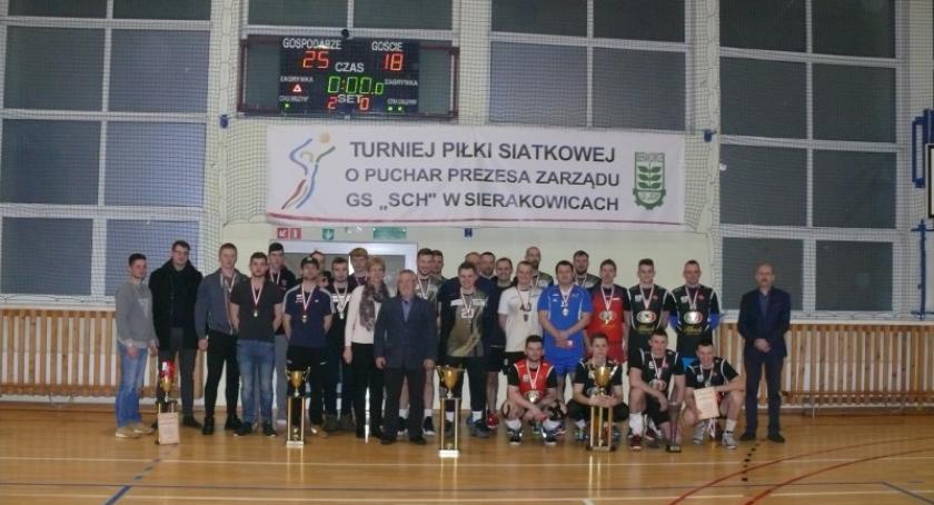 KSK Kołczygłowy zwycięzcą XVIII Turnieju Piłki Siatkowej w Sierakowicach