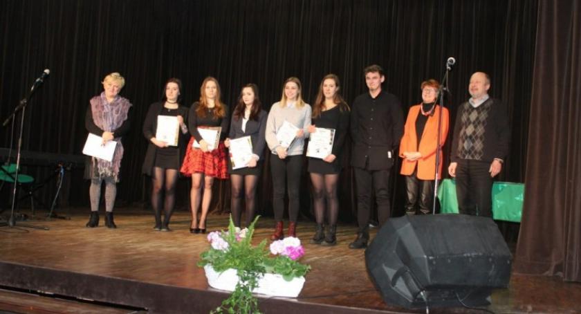 Konkurs recytacji i poezji śpiewanej w Kartuskim Centrum Kultury