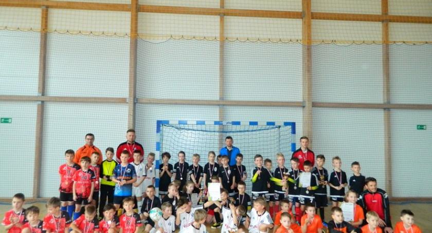 Turniej Piłki Nożnej Halowej w Somoninie rocznika 2009