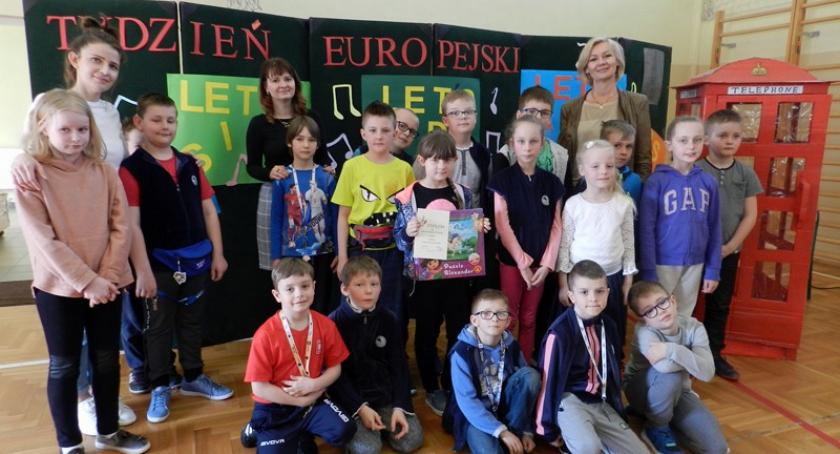 Żukowo. Tydzień Europejski z piosenkami, przedstawieniem i pysznymi ciasteczkami