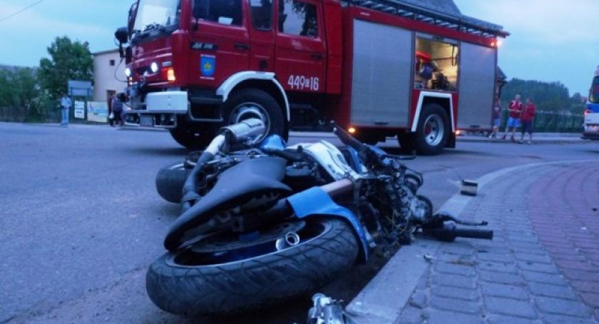 Goręczyno. Motocyklista rozbił się przy kościele