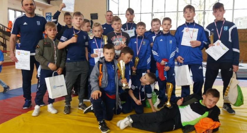 Sukcesy zapaśników Cartusii na Mistrzostwach Wielkopolski w Swarzędzu