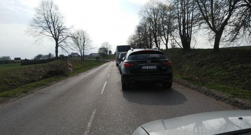 Utrudnienia na trasie Mojusz - Kartuzy. Wprowadzono ruch wahadłowy