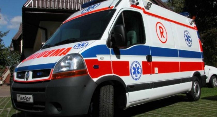 11-latka potrącona przez samochód w Ostrzycach