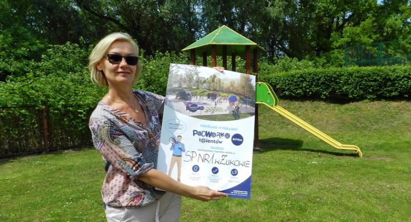 Żukowo. Szkoła Podstawowa nr 1 gra o Podwórko Talentów Nivea