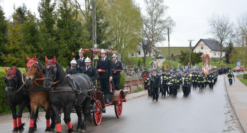W niedzielę strażacy będą pielgrzymować do Sianowskiej Pani