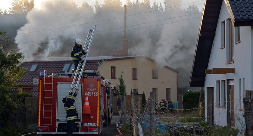 Dzierżążno. Pożar stolarni
