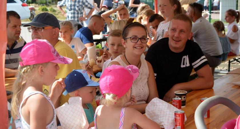 Rodzinna wspaniała zabawa w Puzdrowie