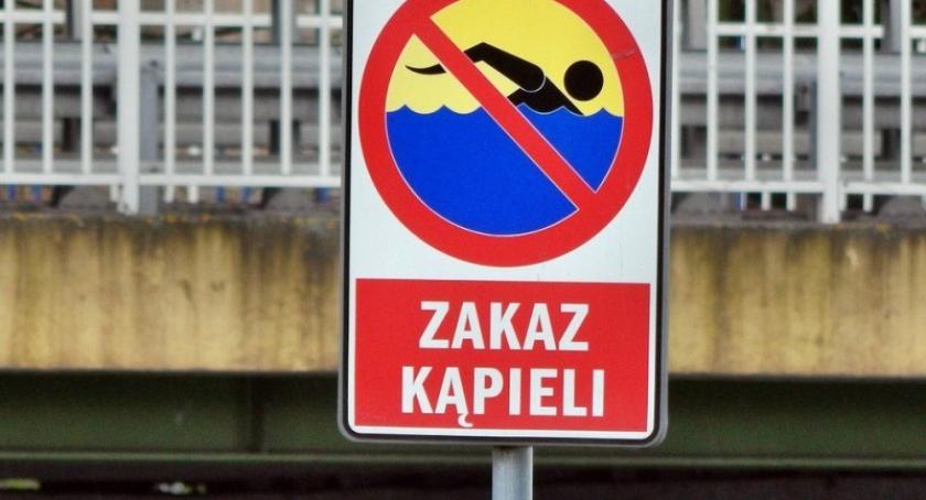 Nieznana substancja na Jeziorze Łapalickim to sinice