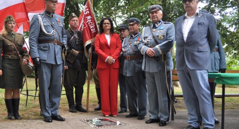 Wmurowali kamień węgielny pod pomnik Józefa Piłsudskiego w Kartuzach