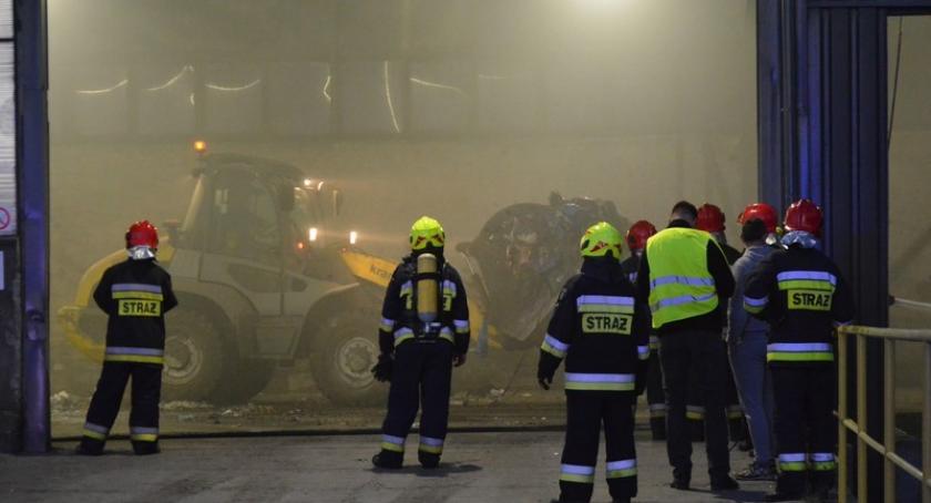 Somonino. Pożar w hali przeładunkowej odpadów