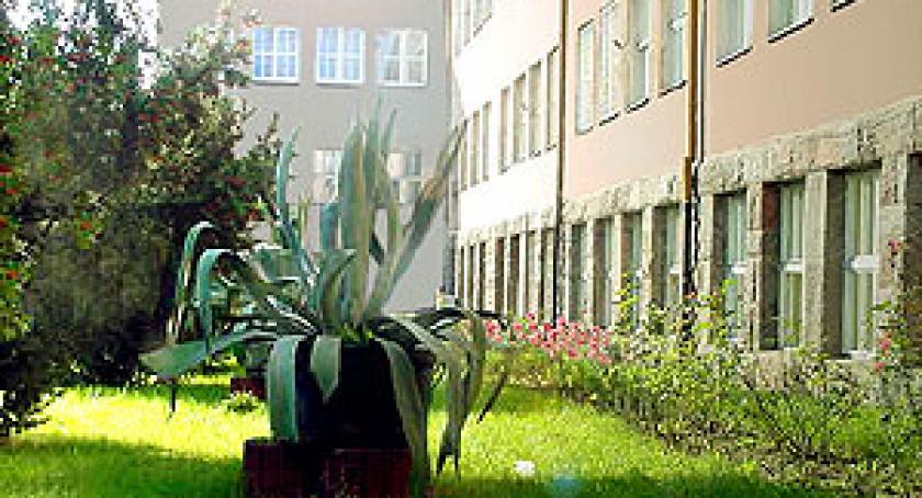 Najlepsi uczniowie gminy Żukowo w roku szkolnym 2004/2005