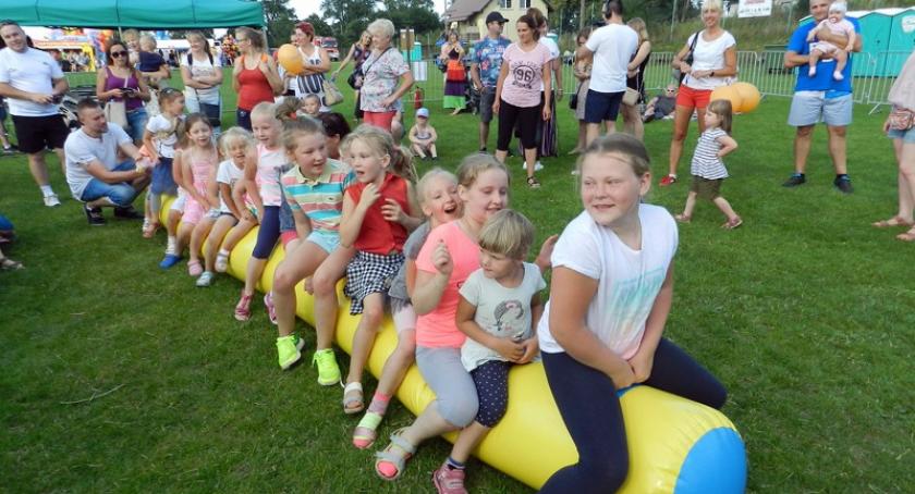 Na festynie w Przyjaźni bawiono się do późnych godzin nocnych