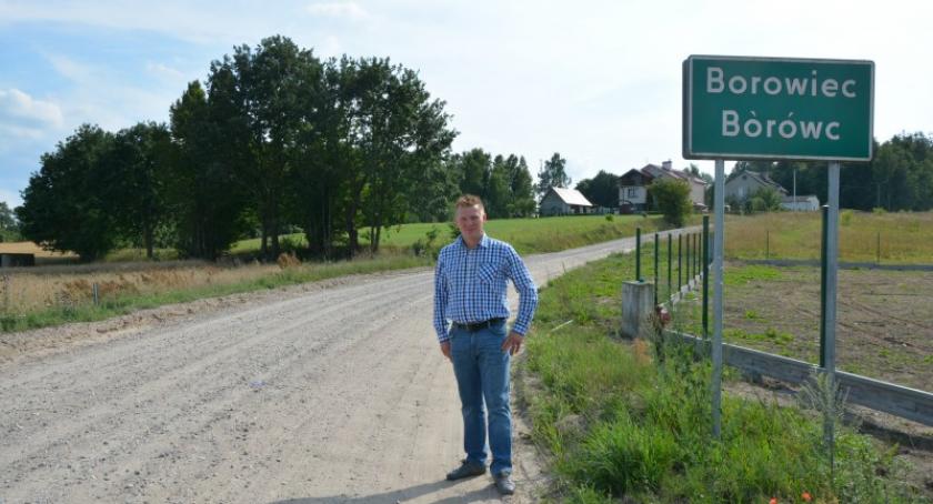 Borowiec. Od lat czekają na budowę drogi. Są zwodzeni pustymi obietnicami