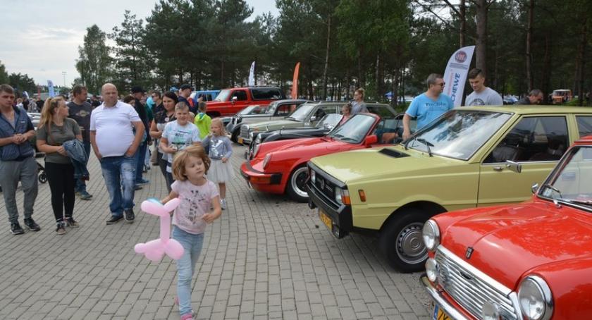 Perełki motoryzacji zalśniły na Classówce w Stężycy