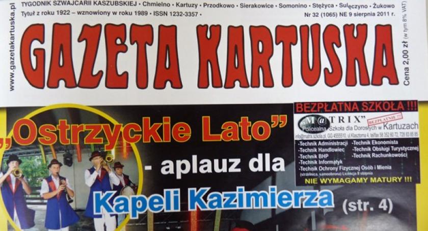 Chciał dać buzi żmii