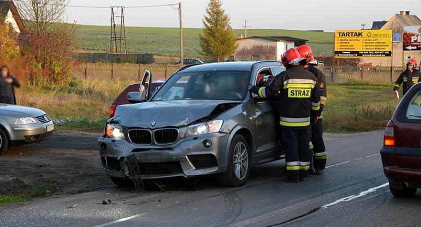 Wypadek w Lesznie - jedna osoba w szpitalu