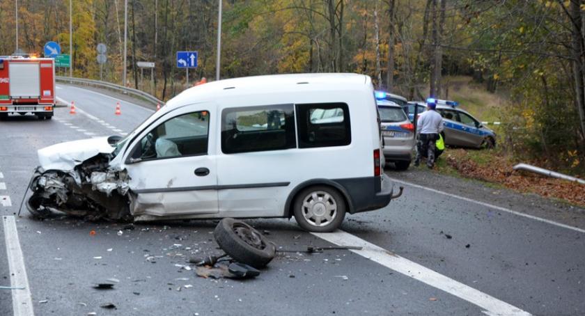 Wieżyca. Wypadek z udziałem czterech pojazdów