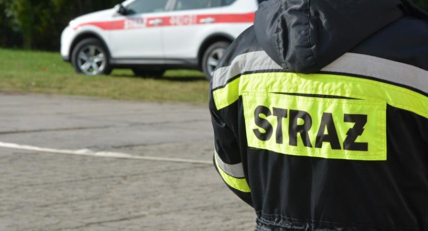 Kot utknął w przewodzie wentylacyjnym - na ratunek pospieszyli strażacy