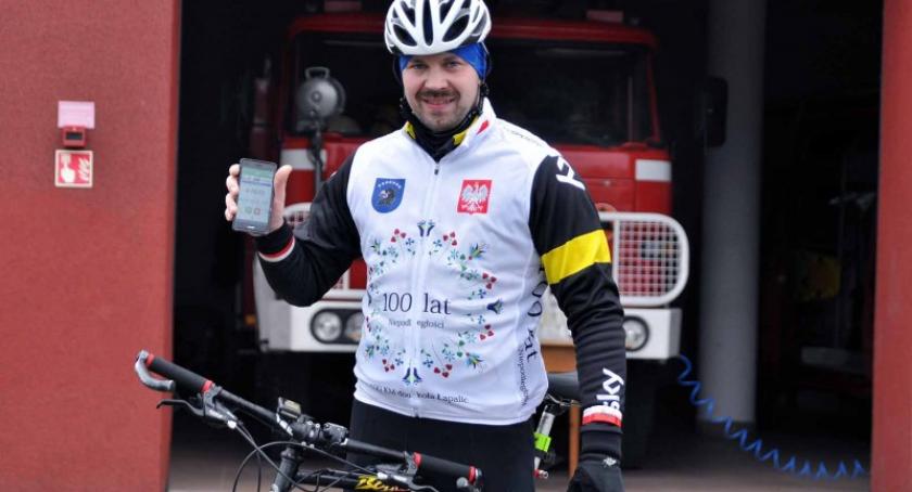 Mateusz Kwidziński pokonał rowerem 100 km na 100-lecie odzyskania niepodległości
