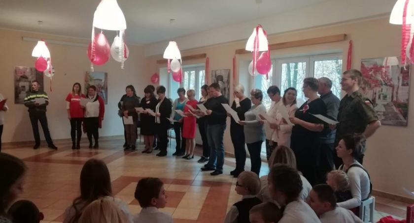 Patriotyczne świętowanie 100-lecia Niepodległej w SOSW w Żukowie