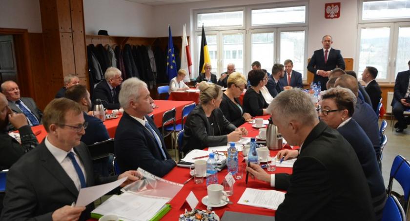 Radni gminy Sulęczyno ślubowali - sesja inauguracyjna za nami