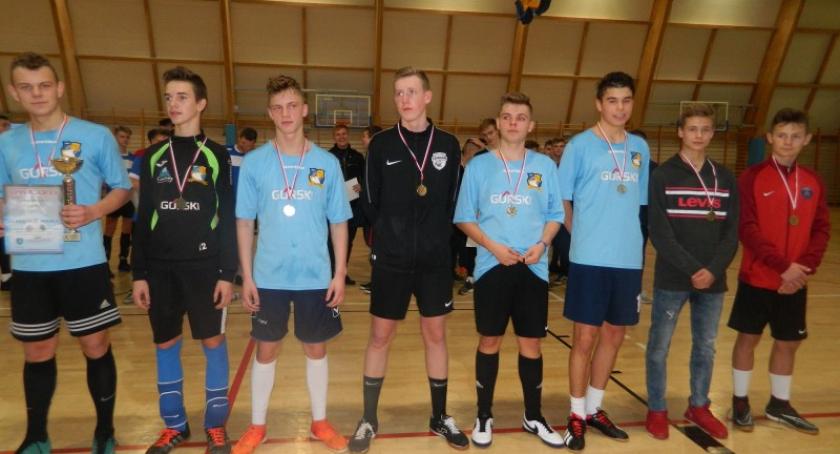 Zwycięstwo Amatora Kiełpino po emocjonującym turnieju Somonino CUP