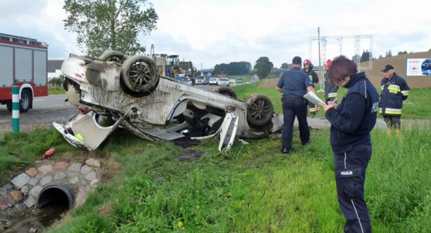 Lniska. Dachowała Lexusem (uzupełnienie)