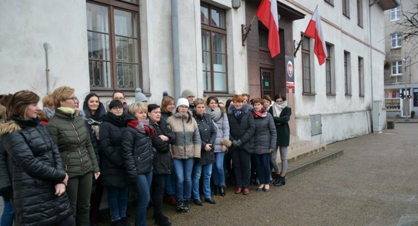 Kartuzy. Pracownicy kartuskiego sądu dołączyli do protestu