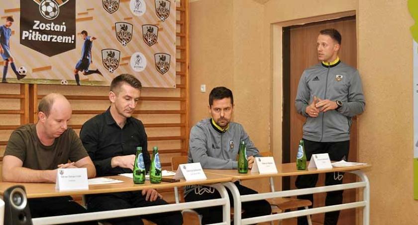 Akademia Piłkarska Kartuzy Jedynka - nowa inicjatywa pasjonatów sportu z myślą o najmłodszych