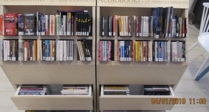 Czytaj więcej w Nowym Roku - kartuska biblioteka zaprasza