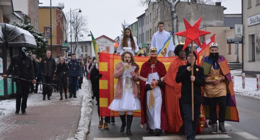 Po raz czwarty ulicami Sierakowic przemaszerował Orszak Trzech Króli