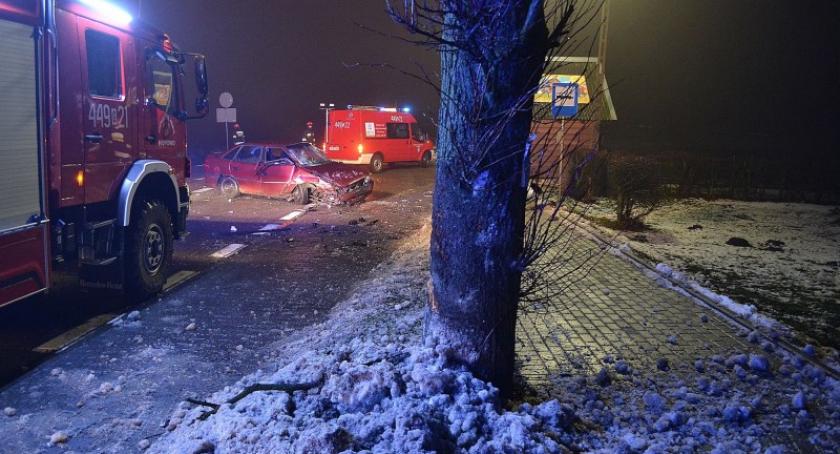 Jedna osoba ranna w wypadku w Wyczechowie. Kierowca zbiegł z miejsca