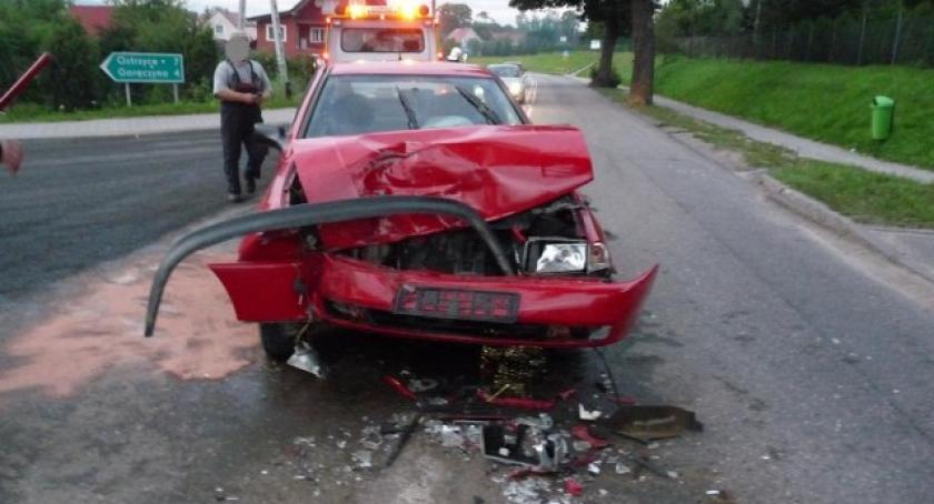 Somonino. VW Transporter zderzył się z Seatem