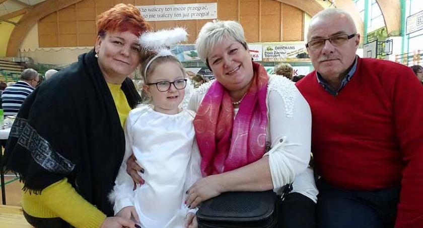 Przodkowo. Bardzo kochamy nasze babcie i dziadków