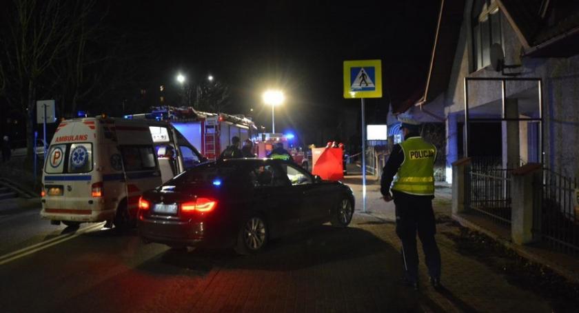 Śmiertelne potrącenie 61-latki na ul. Zamkowej w Kartuzach - policja prosi świadków o kontakt