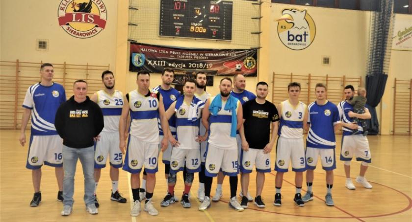 Charytatywny mecz koszykówki dla Igi ze zwycięstwem KS BAT Sierakowice