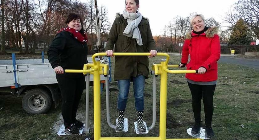 Tuchom. Zainstalowali siłownię pod chmurką i wysprzątali najbliższy teren