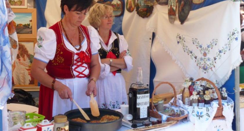 Kartuzy. Powitanie jesieni na Rynku