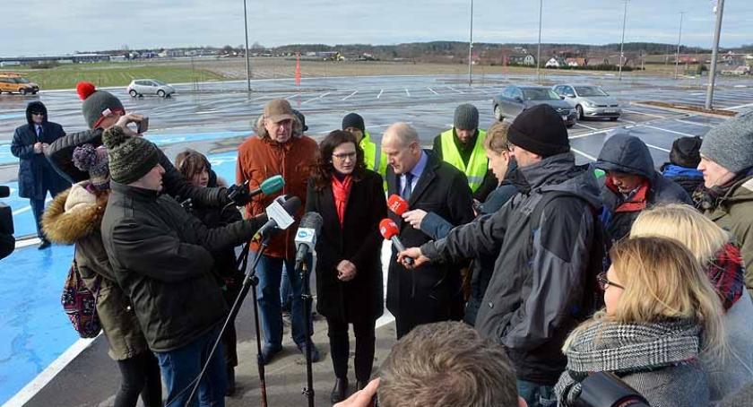 Parking przy PKM w Rębiechowie otwarty