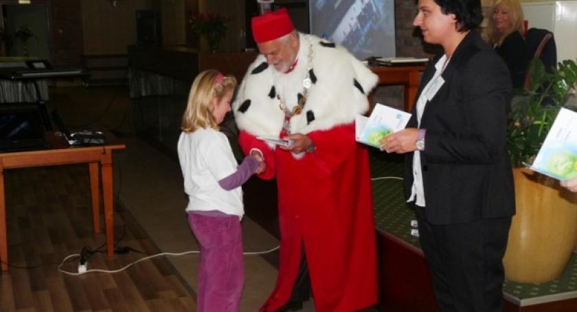 Sędzia Anna Maria Wesołowska na początek kartuskiego Unikids